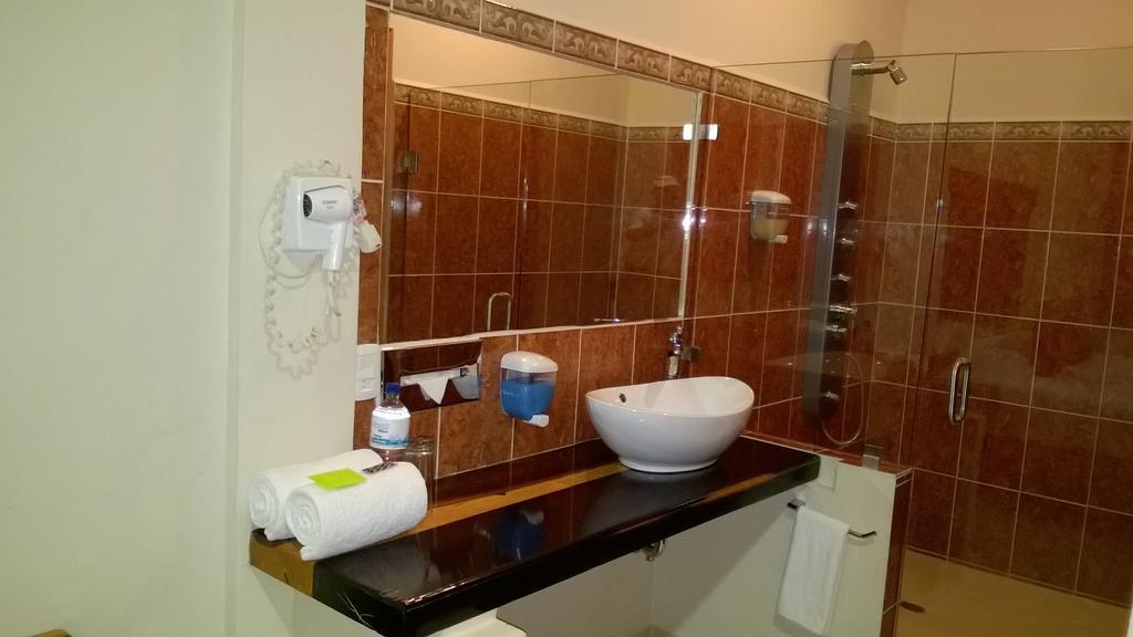 Auto Hotel Paraiso Inn Palenque Room photo